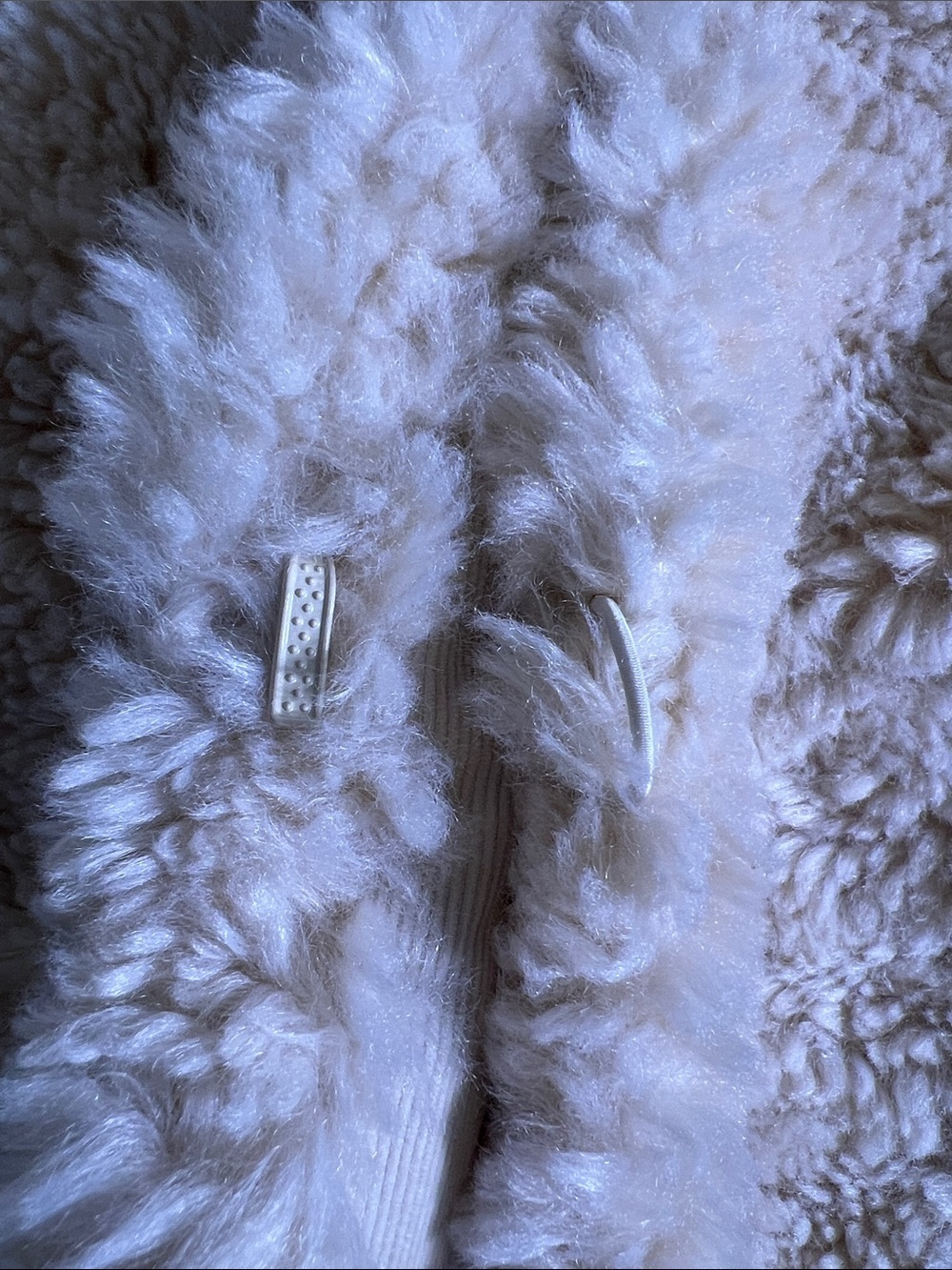 Banana Republic Plush Faux Shearling Jacket - Beige Cream size M - Picture 9 of 11